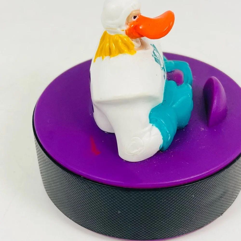 Vintage Mighty Ducks McDonald’s Nosedive Hockey Puck Figure Toy 1996